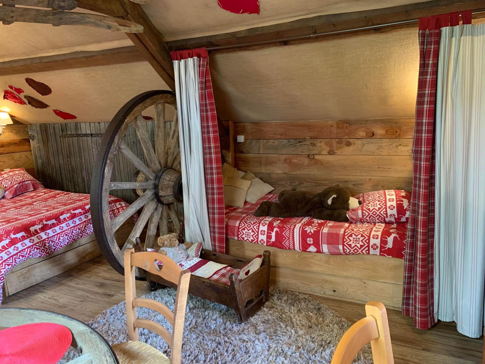 Gite "Le Refuge" Dans Un Domaine De 7Ha Au Calme Vimoutiers Kültér fotó