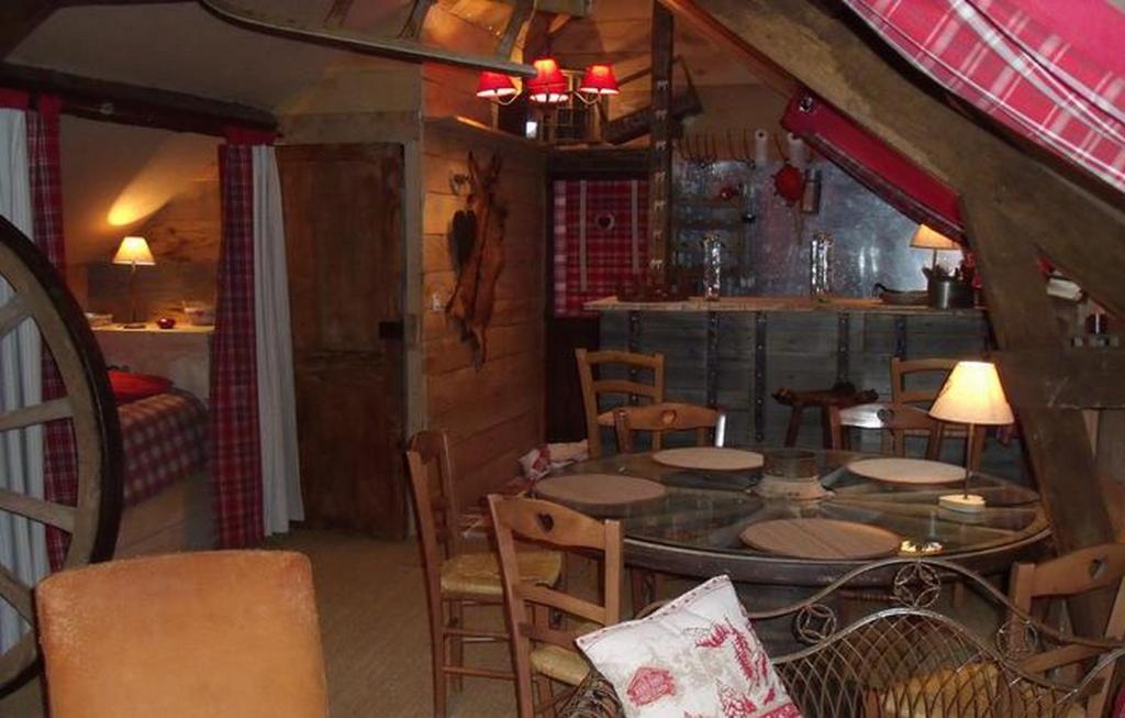 Gite "Le Refuge" Dans Un Domaine De 7Ha Au Calme Vimoutiers Kültér fotó